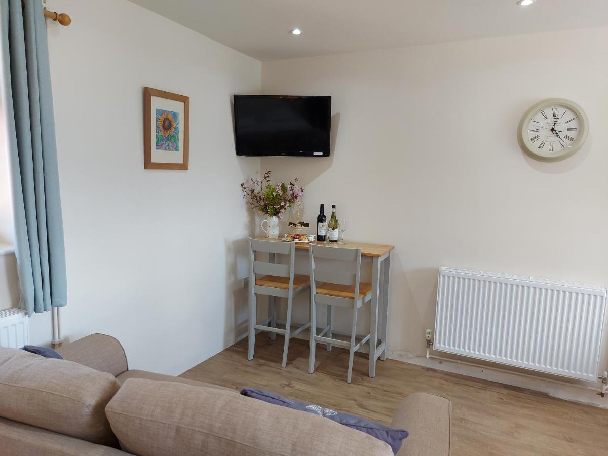 Great Sampford B&B Sorrells Farm Hempstead  外观 照片
